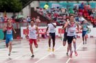 Richard Buck brings Great Britain home to victory in the 4 x 400 metres relay at the European Athletics Team Championships.
